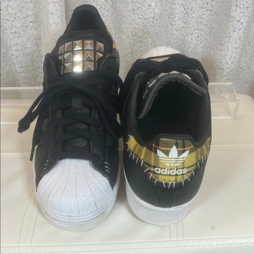 Adidas Superstar Juniors J Punk Sneaker - Picture 1 of 9
